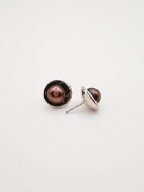 A1001 artisan stud earrings with pearls